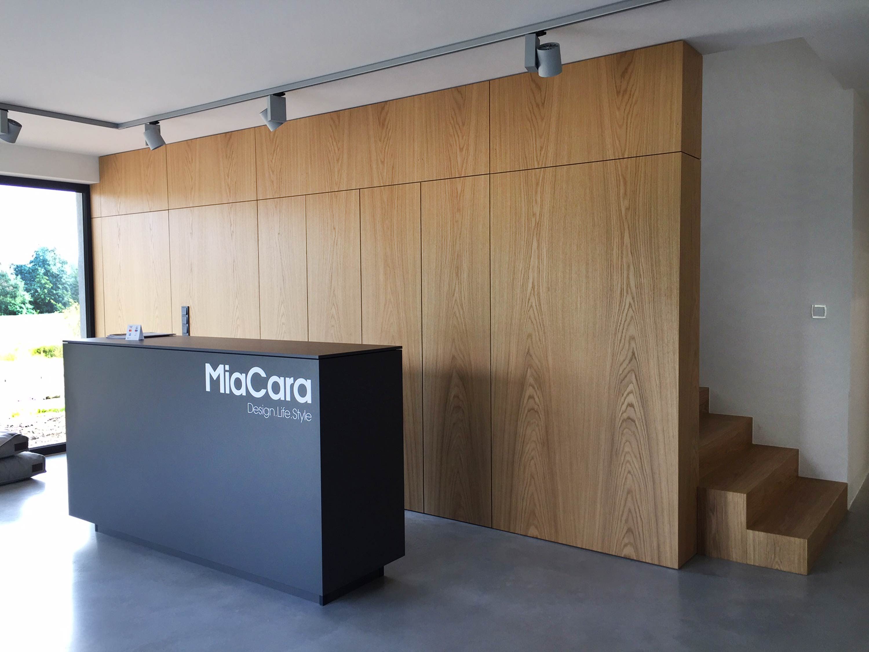Showroom von Mia Cara gestaltet von Bermüller+Niemeyer Architekturwerkstatt.