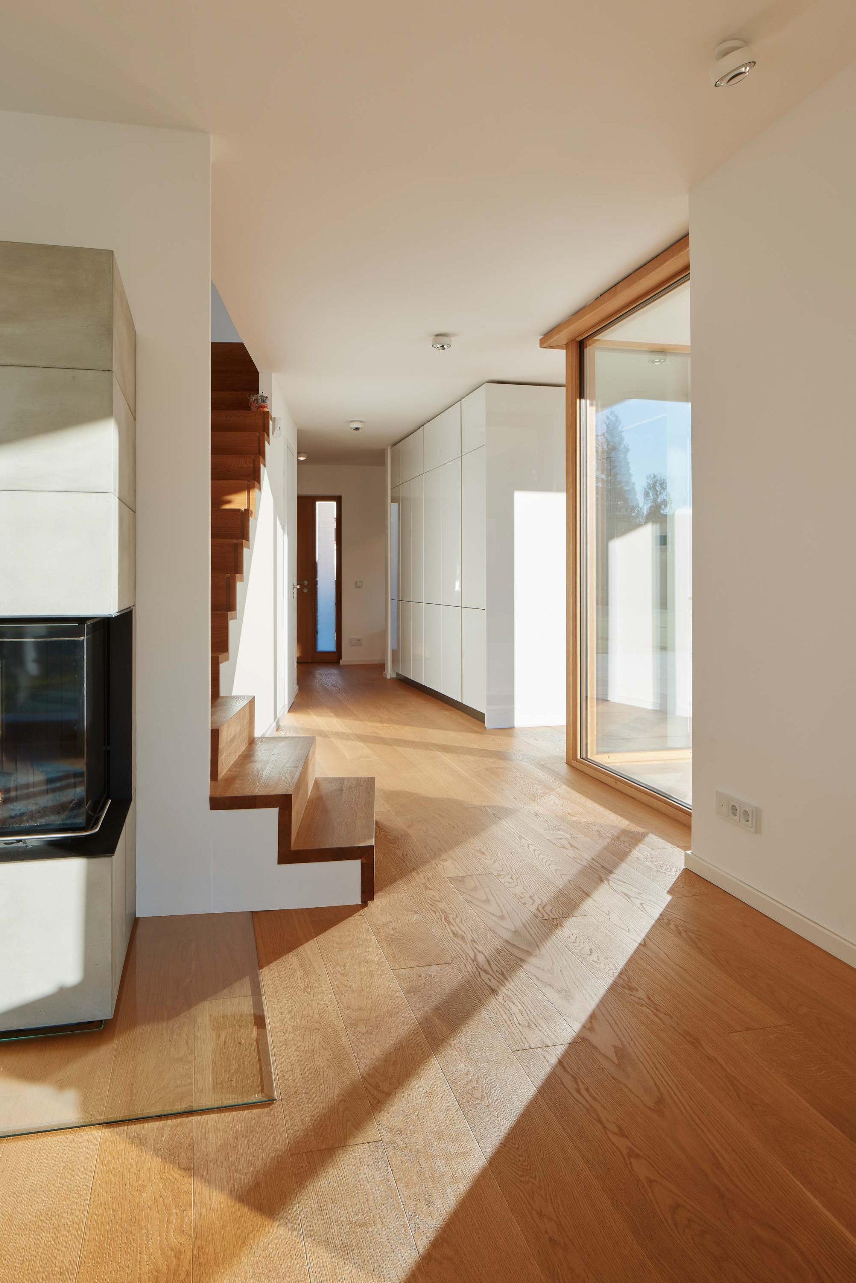 Wohnbereich im Haus GLZ. Entworfen von der Bermüller+Niemeyer Architekturwerkstatt aus Nürnberg.